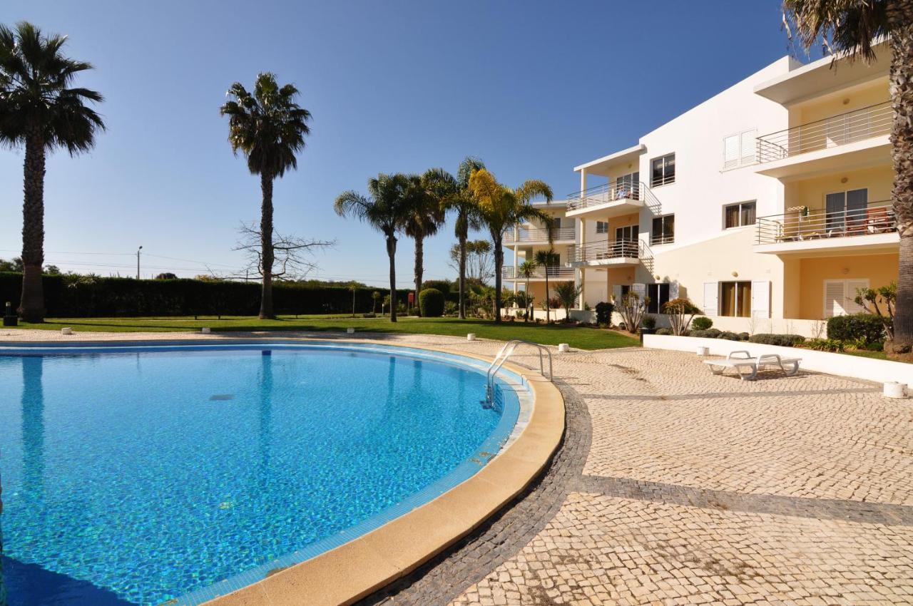 Sea And Pool At Vila Da Praia 알보르 외부 사진