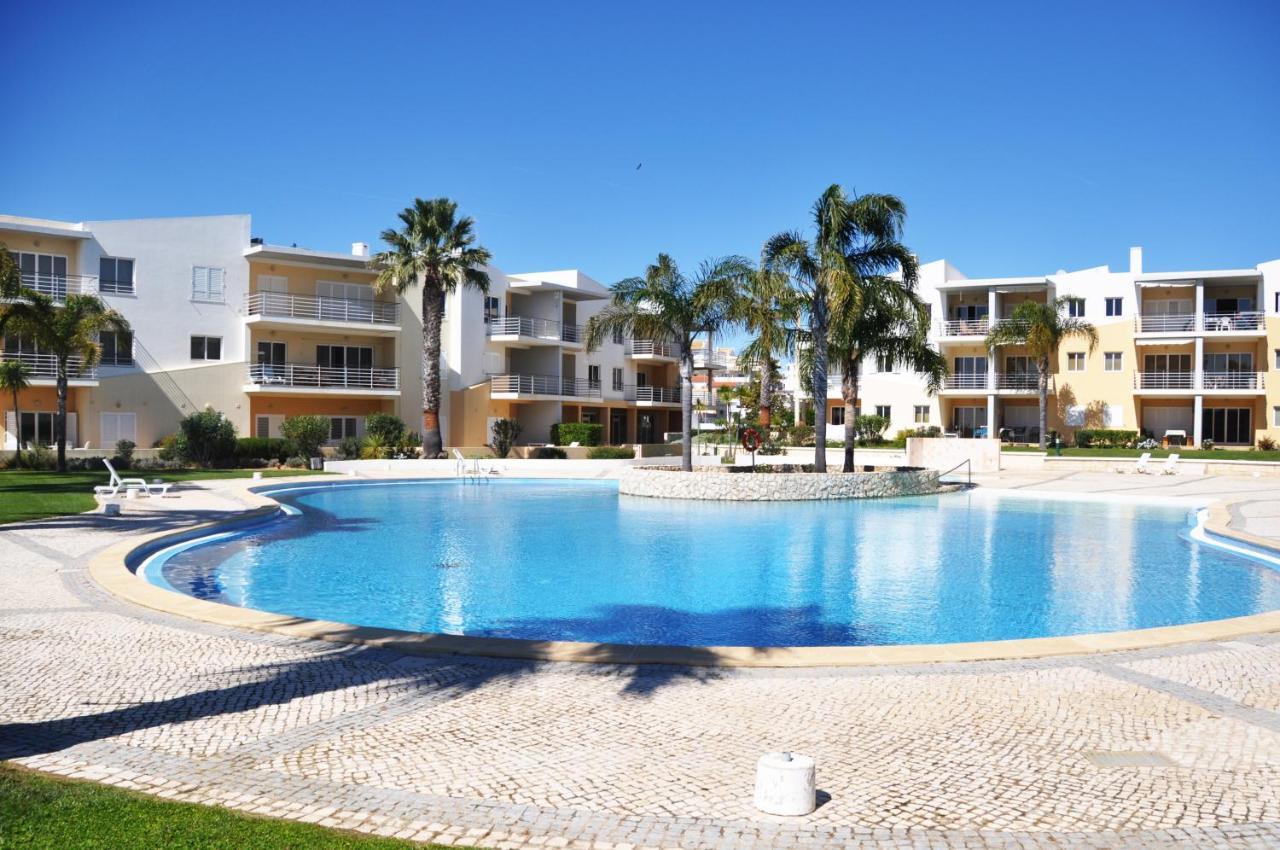 Sea And Pool At Vila Da Praia 알보르 외부 사진
